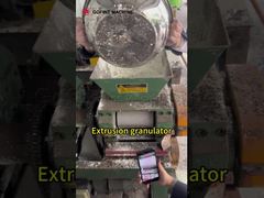 Multifunction Small Double Roller Fertilizer Granulator  18.5kw 1.5TPH Capacity