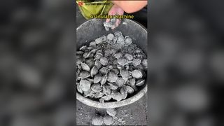 Dry Type Granulator Industrial Briquette Press Machine
